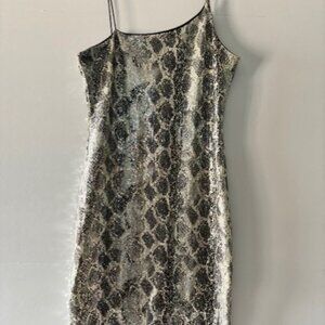 Codigo Juniors Spaghetti Strap Sequin Silver Black Snakeskin Shiny Party Dress L